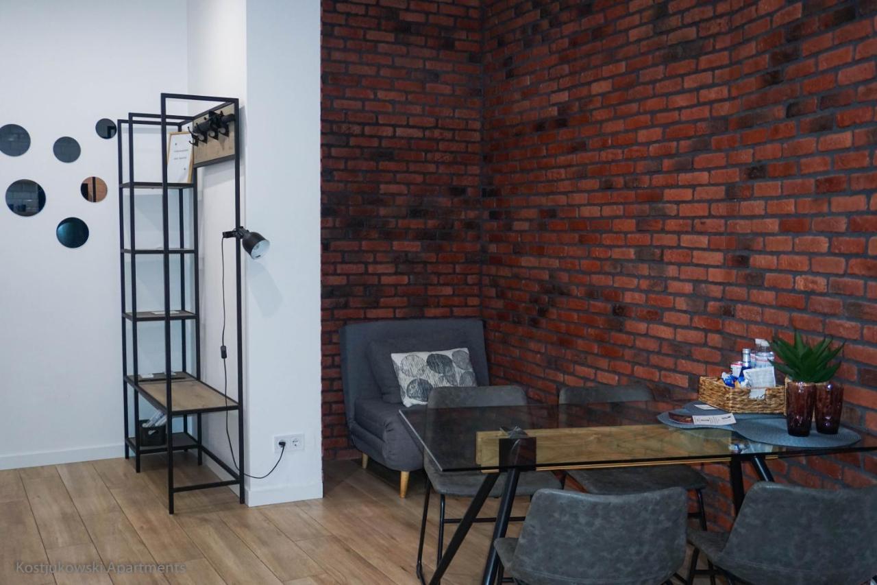 Apart-Hotel Kostjukowski Apartments Nizhynska 17 Лвив Екстериор снимка